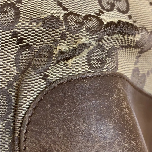 Authentic Vintage Gucci Tote - Picture 4 of 8